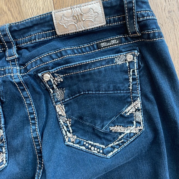 Miss Me Mid Rise Easy Skinny Denim - Picture 7 of 9